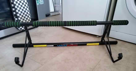 Photo of free Door Frame Pull Up Bar (Redhill RH1) #1