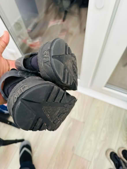 Photo of free Nike Air Huarache Trainers (Bartley Green B32) #4