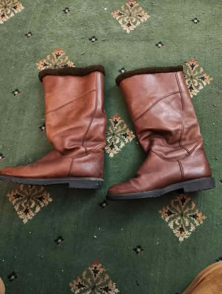 Photo of free "Fur"/fleece lined boots (Middlewich CW10) #3