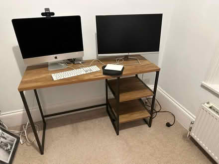 Photo of free Oak desk almost new (Nw31tj) #2