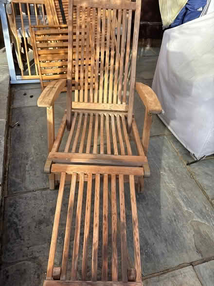Photo of free Alexander Rose Steamer Chair (Boxmoor, Hemel Hempstead) #1