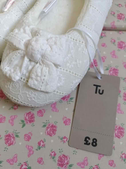 Photo of free New white slippers size 6 (Redhill RH1) #2