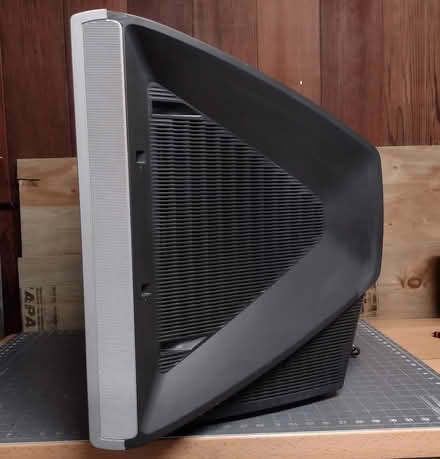 Photo of free CRT Sony TV( KV-27FS100 ) (Mississauga area) #2