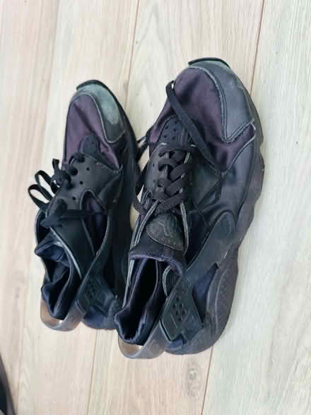 Photo of free Nike Air Huarache Trainers (Bartley Green B32) #1
