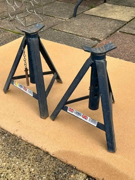 Photo of free Axle stand (St Stephens AL3) #1