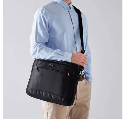 Photo of Laptop Shoulder Bag (any condition (Hornsey Road N7) #1