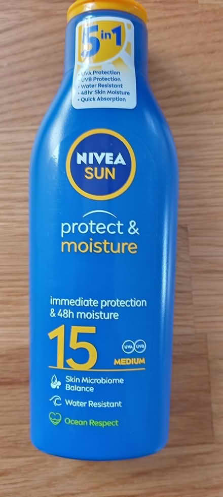 Photo of free Nivea Sun Cream SPF15 (Wimborne Minster BH21) #2
