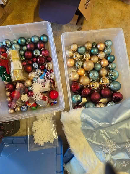 Photo of free Christmas tree ornaments (Clark and Elliott Rd) #1