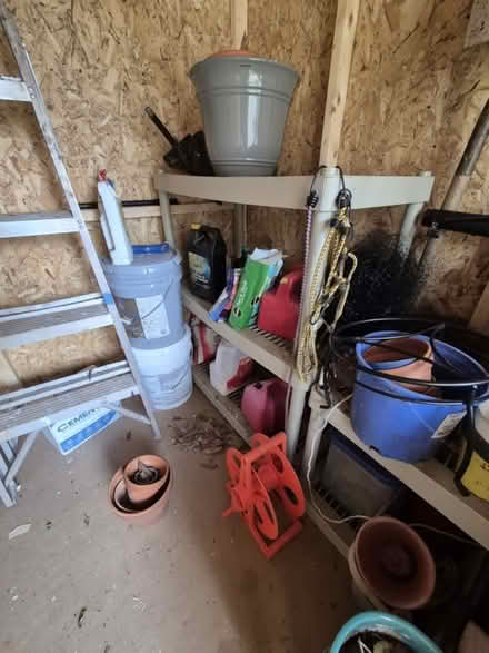 Photo of free plastic shelf unit (20817) #1