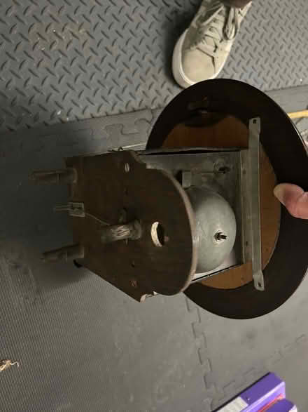 Photo of free Antique Wall Hanging Pendulum Clock (Monkstown BT37) #2