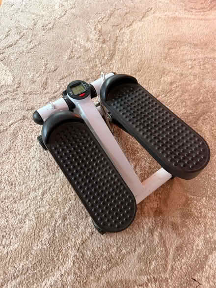 Photo of free step machine (BN2) #1