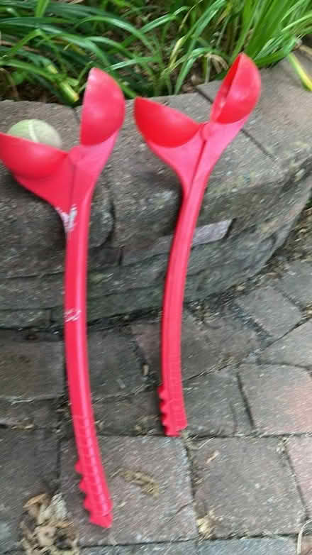 Photo of free Snowball molds...ball thrower? (Crystal beach) #1