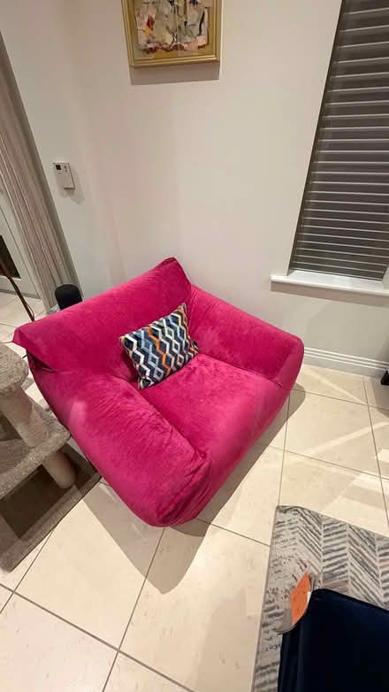 Photo of free Really comfy sofa and armchair (Aldenham WD25) #3