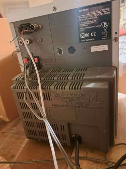 Photo of free old Sony mini hifi with 2 Sony speakers (Saltdean BN2) #3