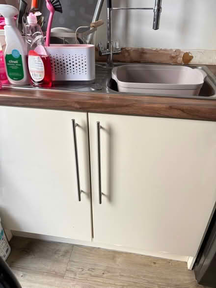 Photo of free Kitchen base units (Me2 2qe) #2