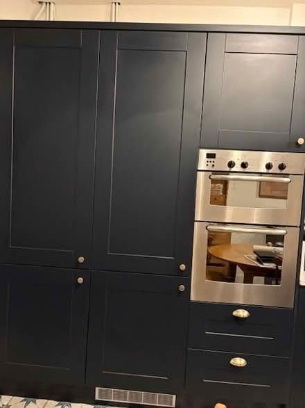 Photo of free Kitchen units and worktop - Not appliances (Chiswick W4) #1