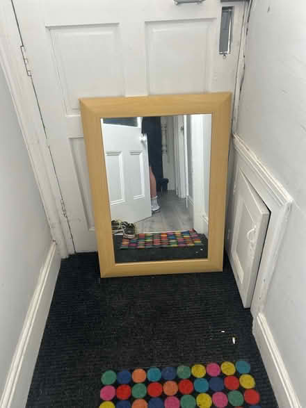 Photo of free Mirrors and pictures (Aigburth L17) #1