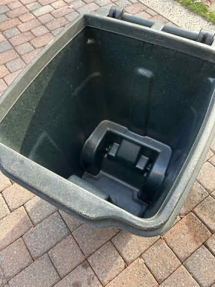 Photo of free Outdoor Trash Can (Elkins Park) #1