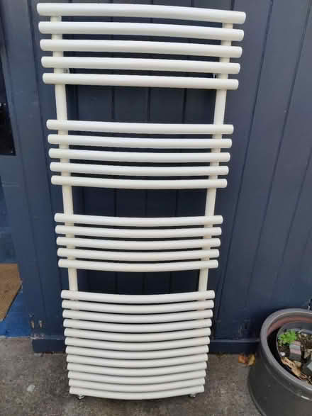 Photo of free Bathroom radiator (Headington OX3) #1