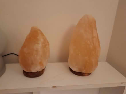 Photo of free Large and small pink salt lamps (Sandylands morecambe LA3) #1