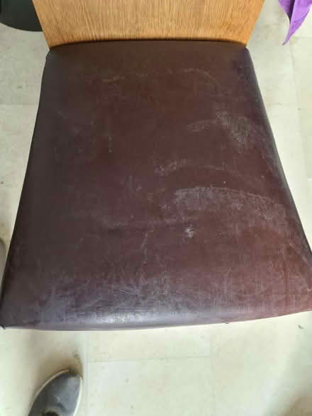 Photo of free Oak Dining Chair x4 (Watlington PE33) #3