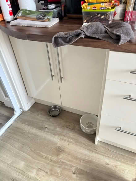 Photo of free Kitchen base units (Me2 2qe) #3