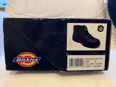 Photo of free Dickies steel toe cap safety boots (Critchill BA11) #2
