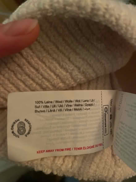 Photo of free 100% wool beanie *SHRUNK (SW11) #3