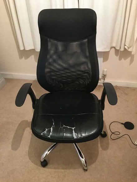 Photo of free Office swivel chair (Brogborough MK43) #1