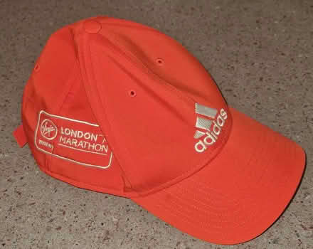 Photo of free London Marathon baseball hat (Addiscombe CR0) #1