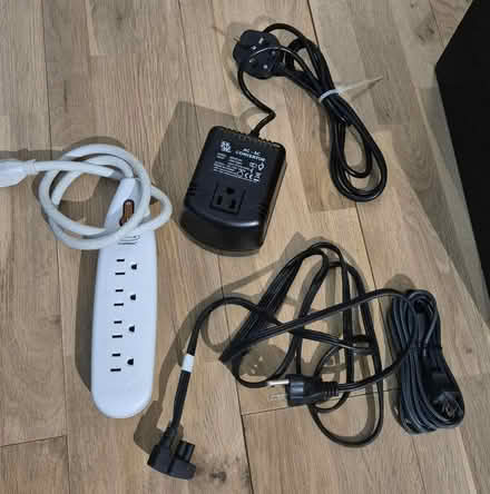 Photo of free US power adapter and leads (Guildford) #1
