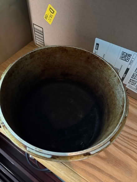 Photo of free Metal pressure cooker (San Rafael) #2