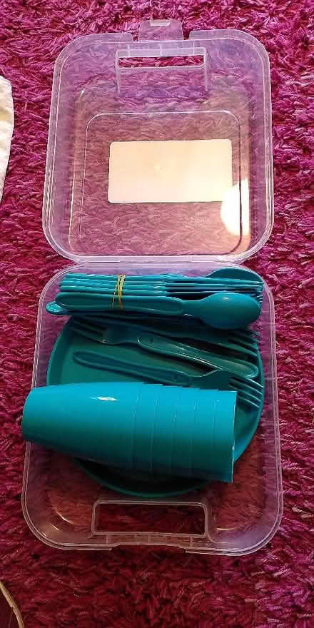Photo of free Picnic set (Bussage GL6) #1