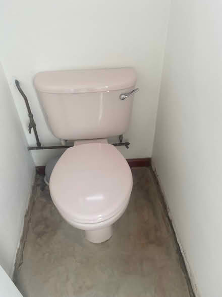 Photo of free Whisper Pink Toilet (The Ronkswood WR5) #1