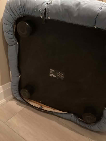 Photo of free Sectional couch (York mills and leslie) #3