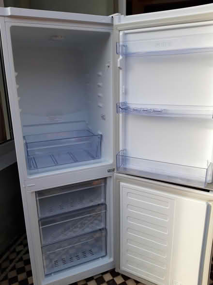 Photo of free Beko Fridge/Freezer (Peverell PL3) #2