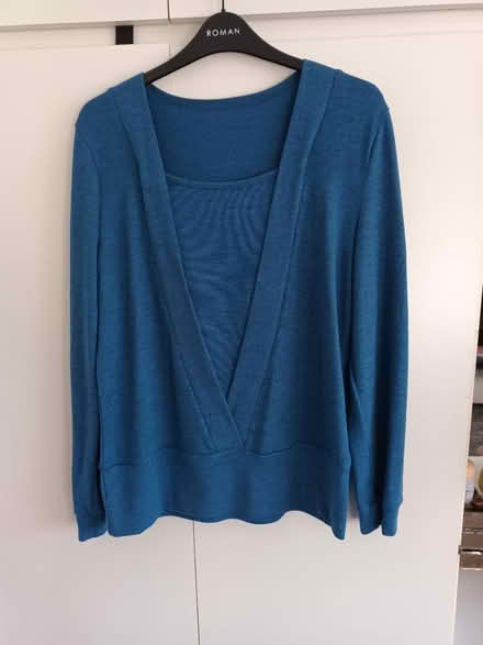Photo of free New ladies tops (DE21) #3