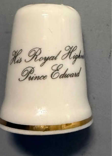 Photo of Prince Edward Thimble (Westbury BA13) #2