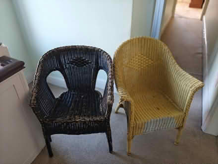Photo of free Wicker chairs (Larches PR2) #1