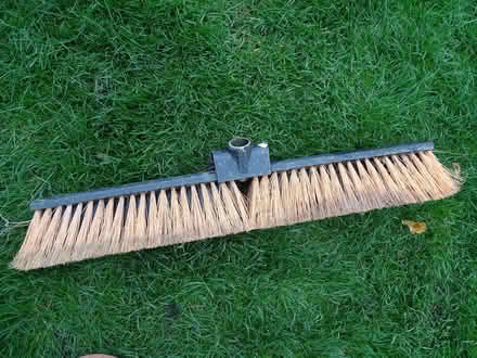 Photo of free Large plastic broom head (Tolworth KT5) #1