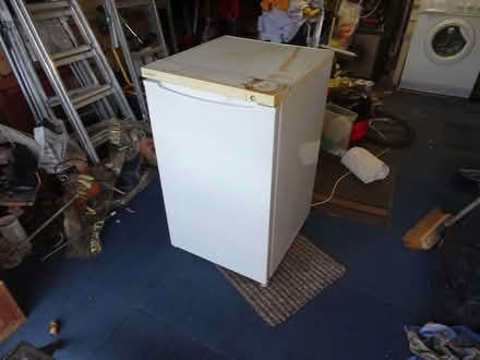 Photo of free Fridge (Merseyside CH63) #1