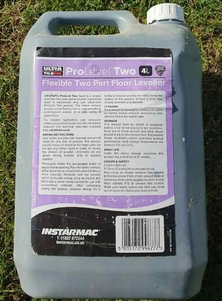 Photo of free 9 x 4 litre plastic bottles (Welwyn AL6) #3