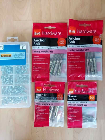Photo of free B&Q Heavy Weight Anchor Bolts and Drilling Screws (Morley Green SK9) #1