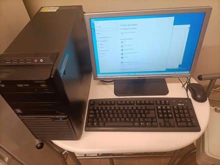 Photo of Keyboard mouse and Hard drive (Priestfield WV2) #1