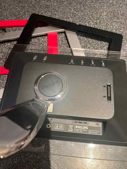 Photo of free Phillips digital photo frame (Southfields SW18) #1
