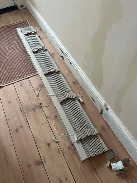 Photo of free Blinds (BN41) #1