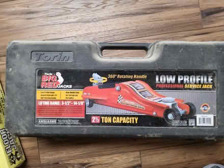 Photo of free Automotive Jack (Elliottsburg, PA) #1