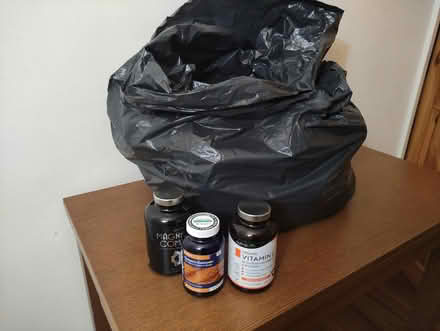 Photo of free Empty plastic supplement bottles (High Town LU2) #2