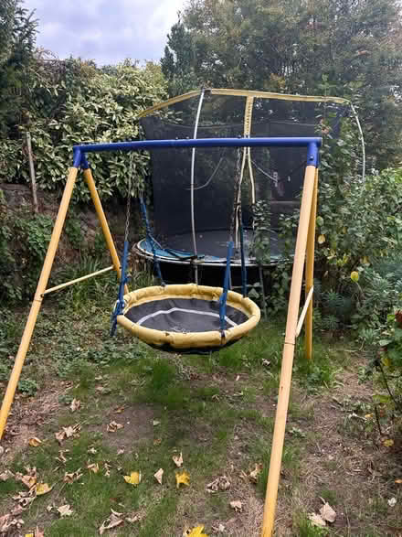 Photo of free Trampoline and swing (Fiveways BN1) #1