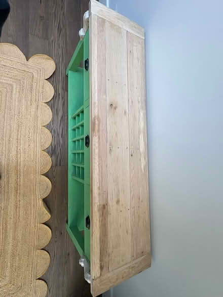 Photo of free Side table (N1 1BP) #4